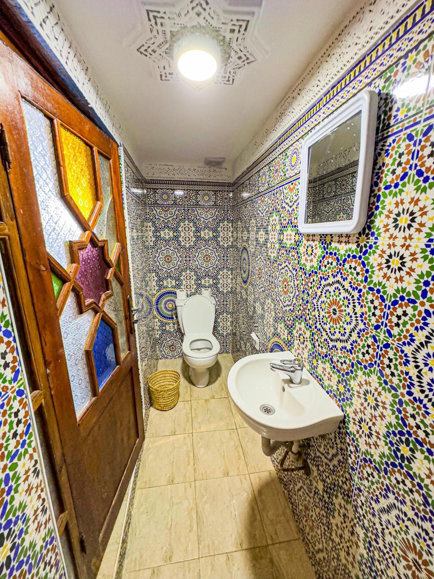 Hostel Speakeasy Fès Exteriör bild