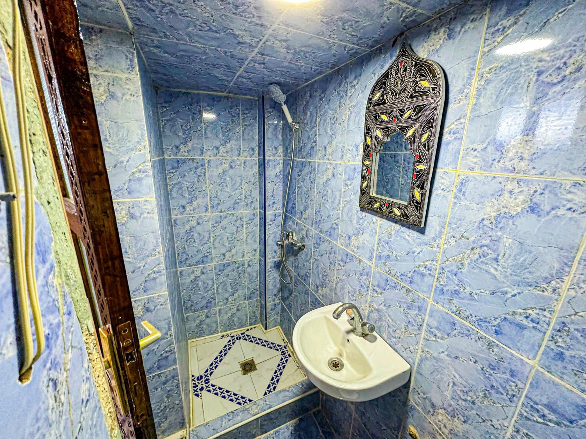 Hostel Speakeasy Fès Exteriör bild