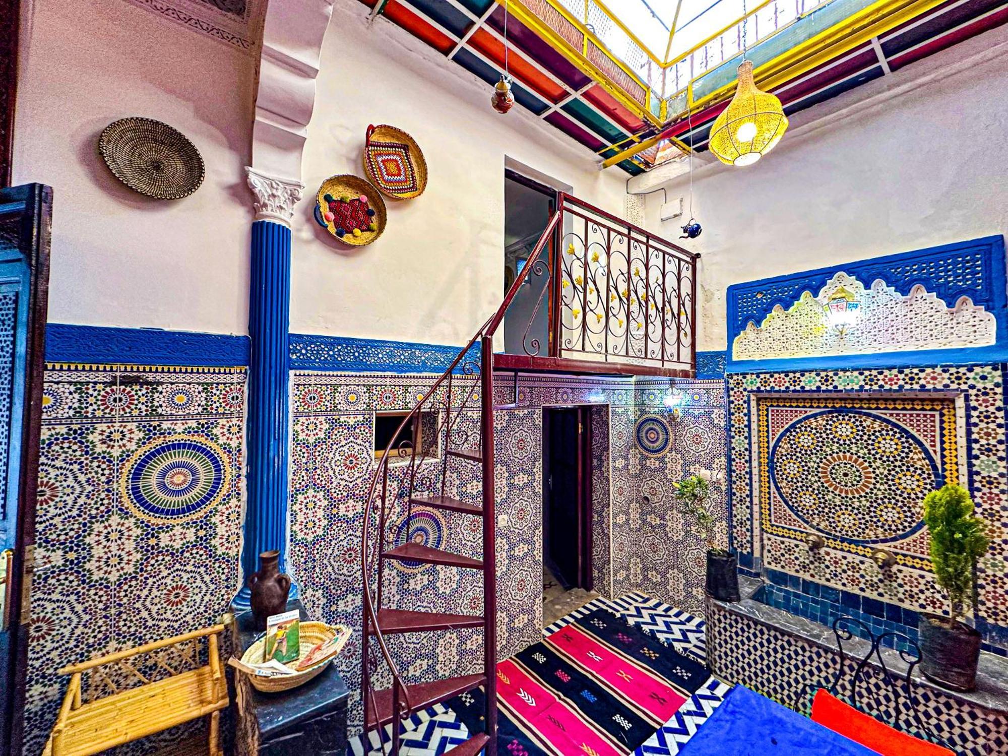 Hostel Speakeasy Fès Exteriör bild