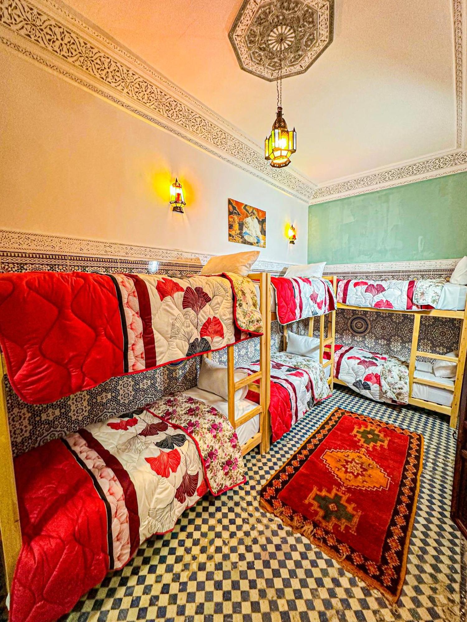 Hostel Speakeasy Fès Exteriör bild