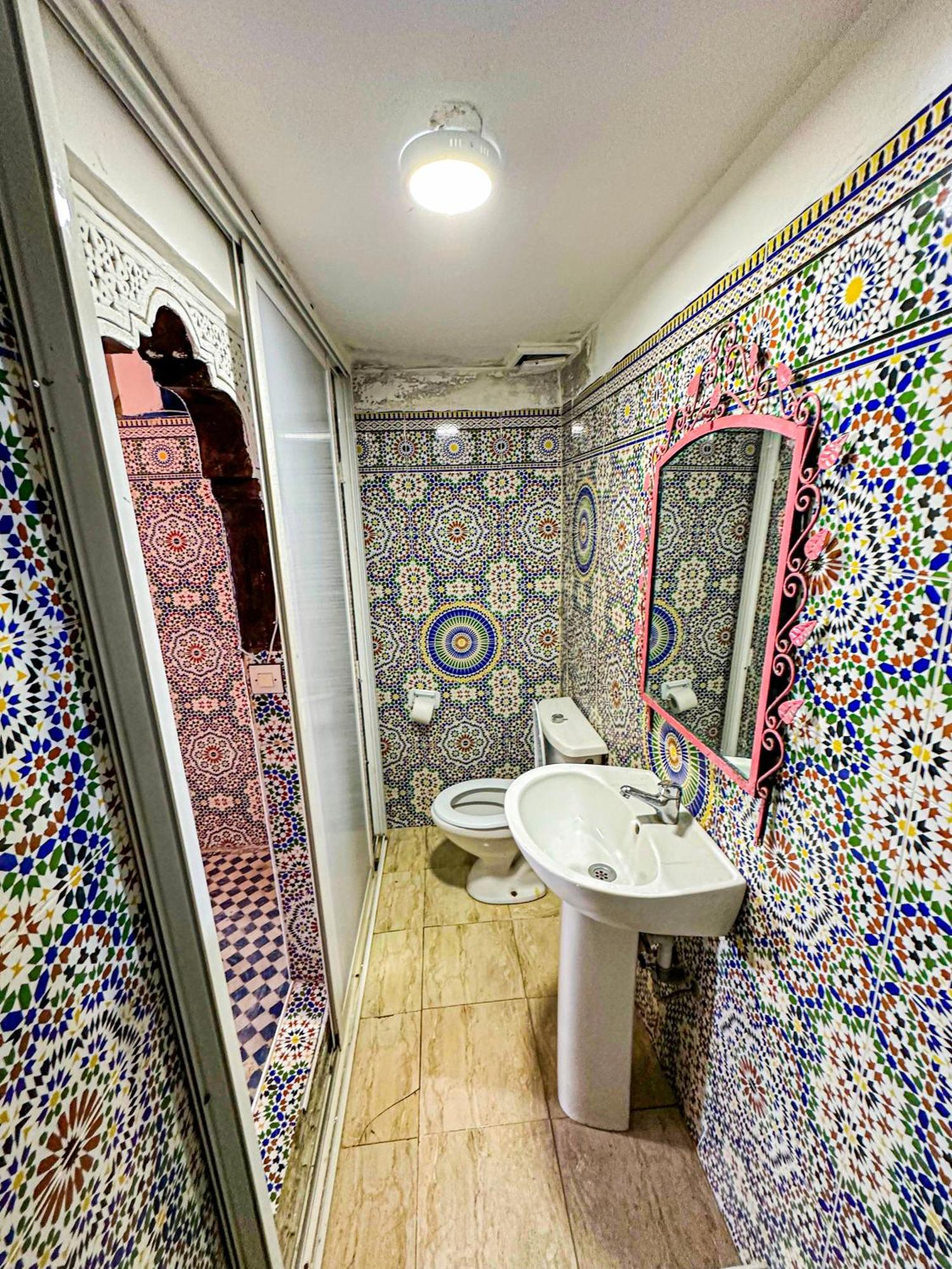 Hostel Speakeasy Fès Exteriör bild