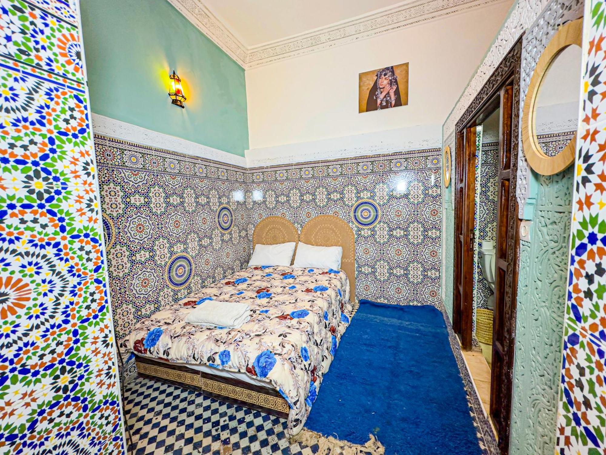 Hostel Speakeasy Fès Exteriör bild