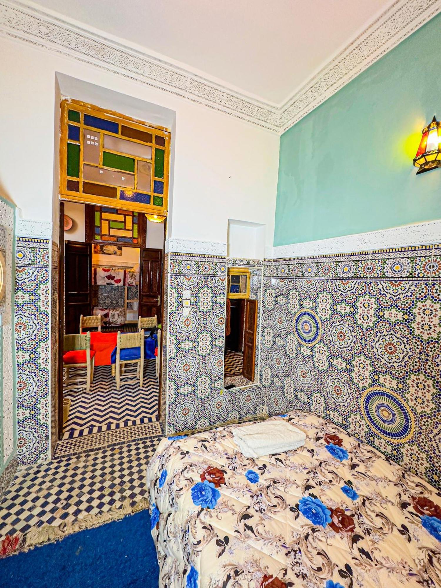 Hostel Speakeasy Fès Exteriör bild